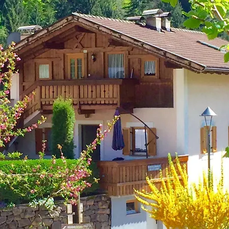 Bernard Apartmán